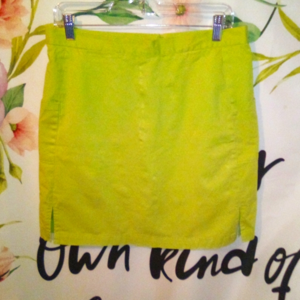 Callaway golf Skirt size 10 with built-in short💚